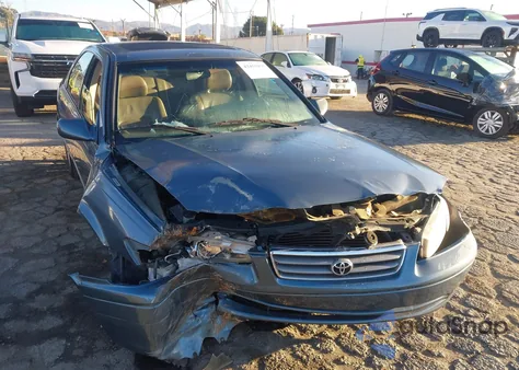 2000 Toyota Camry Xle V6 z USA, uszkodzony, nr VIN JT2BF28K9Y0249927